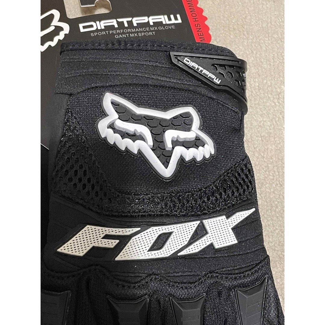 新品未使用FOXメッシュグローブバイクDIRTPAWダートパウ ブラックLサイズ 自動車/バイクのバイク(モトクロス用品)の商品写真