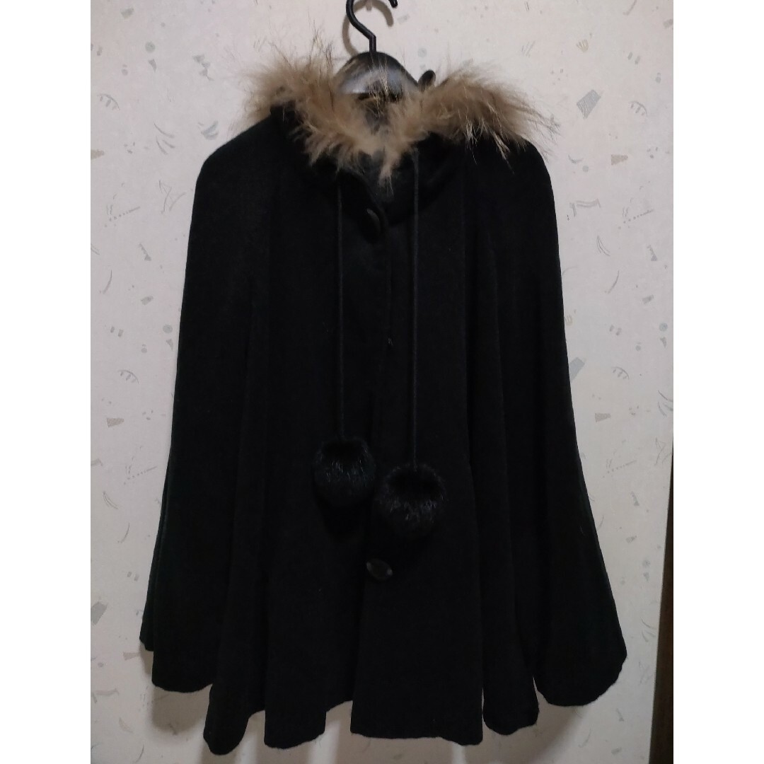 レディース ポンチョ 黒ポンチョ アウター お洒落 上着 冬服 体型カバー 黒 レディースのジャケット/アウター(ポンチョ)の商品写真
