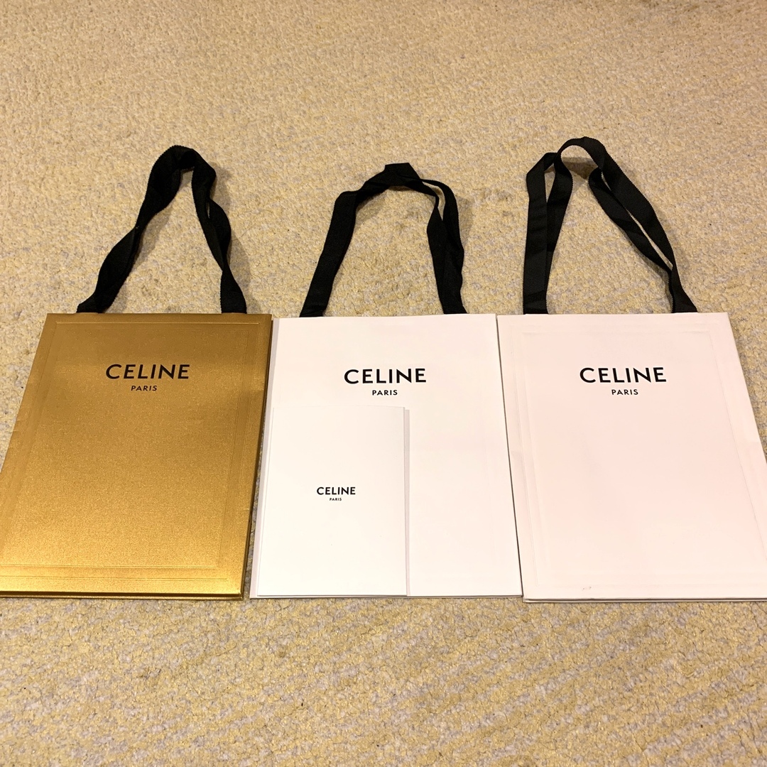 celine(セリーヌ)のセリーヌ  ショップ袋　3枚セット レディースのバッグ(ショップ袋)の商品写真