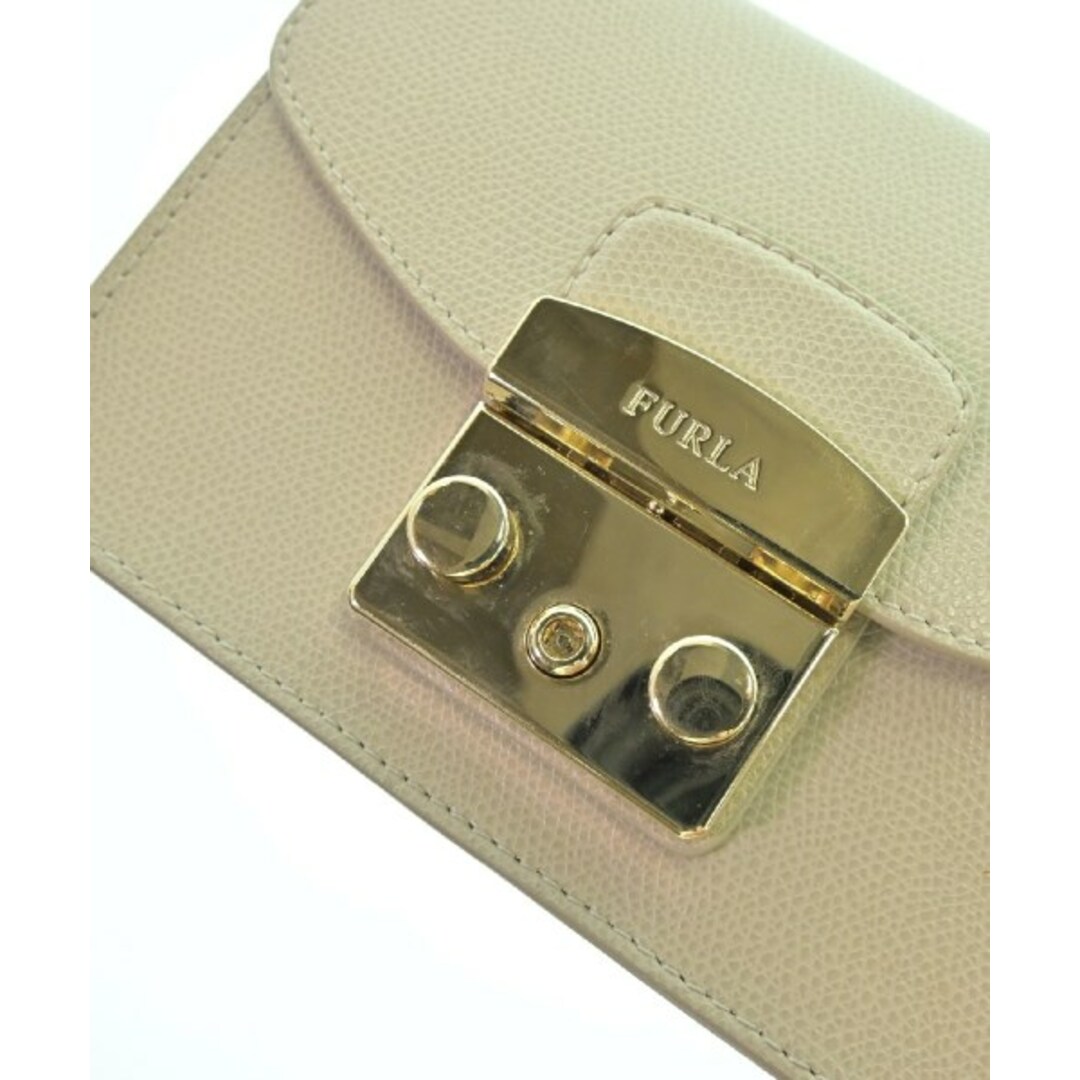 Furla(フルラ)のFURLA フルラ ショルダーバッグ - ベージュ 【古着】【中古】 レディースのバッグ(ショルダーバッグ)の商品写真