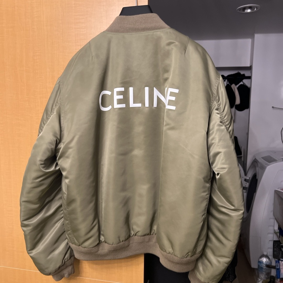 celine(セリーヌ)の希少　CELINE (セリーヌ) 21AW MA-1 2W4268890 メンズのジャケット/アウター(ミリタリージャケット)の商品写真