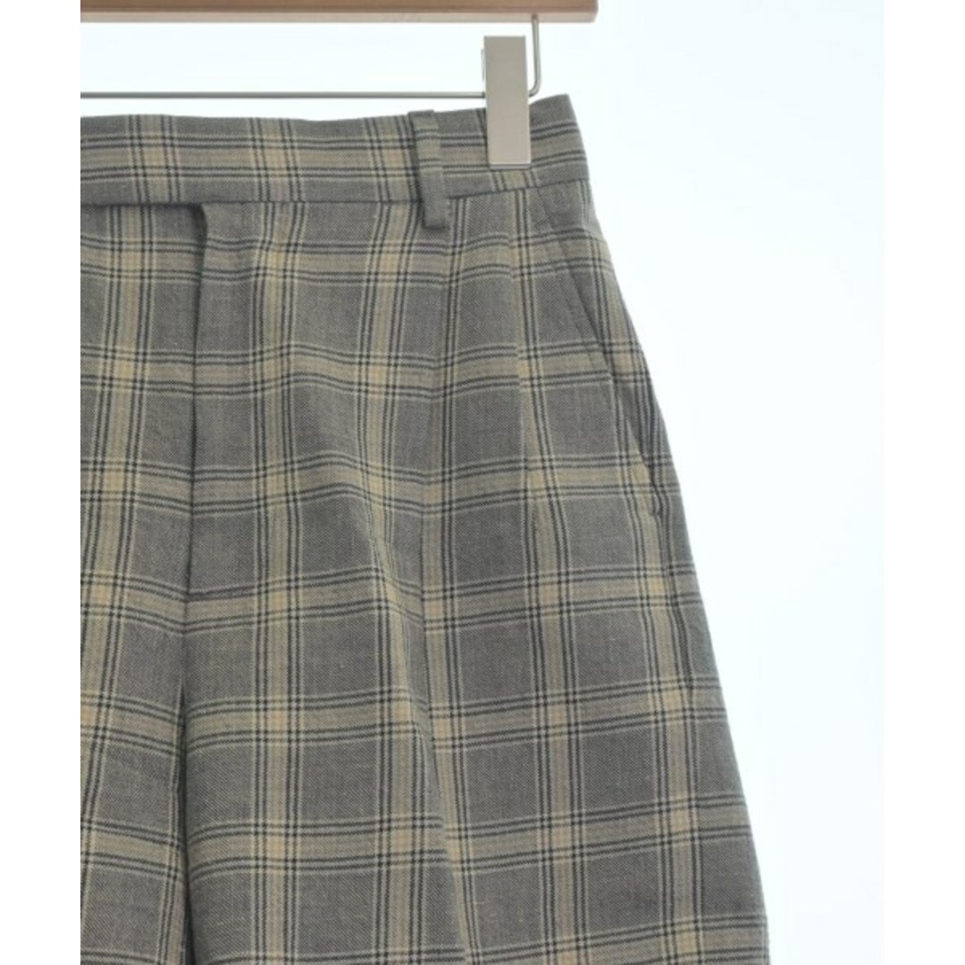 GUCCI - GUCCI ショートパンツ 36(XS位) グレー系xベージュ系 GUCCI - GUCCI ショートパンツ 36(XS位) グレー系xベージュ系
