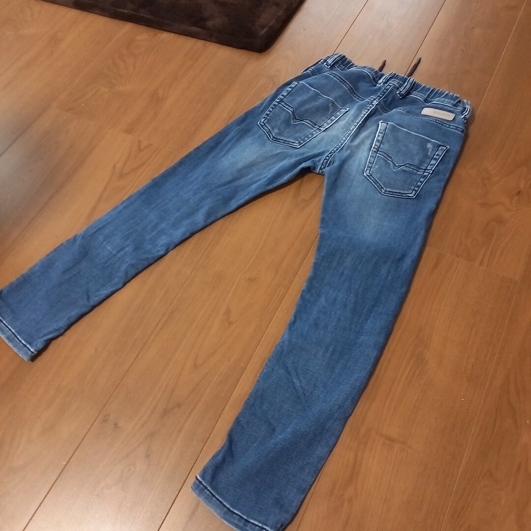 DIESEL(ディーゼル)のDIESEL キッズ/ベビー/マタニティのキッズ服男の子用(90cm~)(パンツ/スパッツ)の商品写真