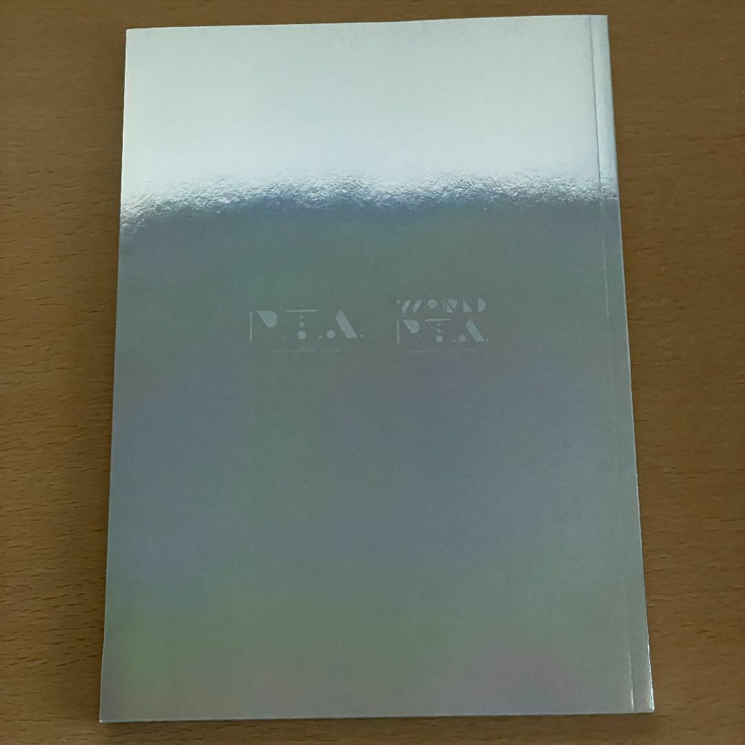 【非売品】Perfume P.T.A. BOOK 2020 <FC限定> エンタメ/ホビーのタレントグッズ(ミュージシャン)の商品写真