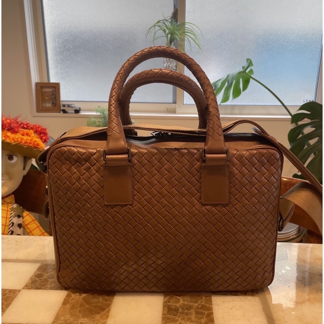 Bottega Veneta(ボッテガヴェネタ)の【超美品】ボッテガヴェネタBOTTEGA VENETAブリーフケース メンズのバッグ(ビジネスバッグ)の商品写真