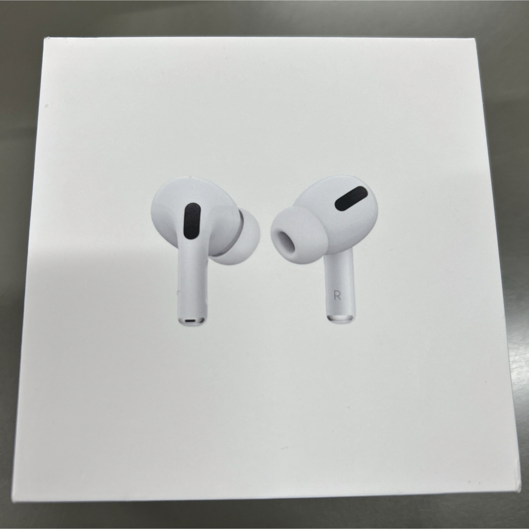 Apple(アップル)のAirPodsPro第一世代 スマホ/家電/カメラのオーディオ機器(ヘッドフォン/イヤフォン)の商品写真