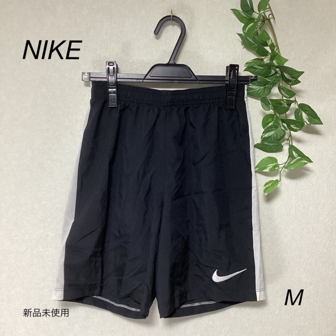 NIKE ナイキ DRIFIT ハーフパンツ 未使用 - パンツ