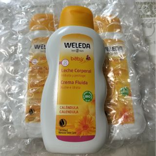 ヴェレダ(WELEDA)のヴェレダ　ベビーオイル　敏感肌(美容液)