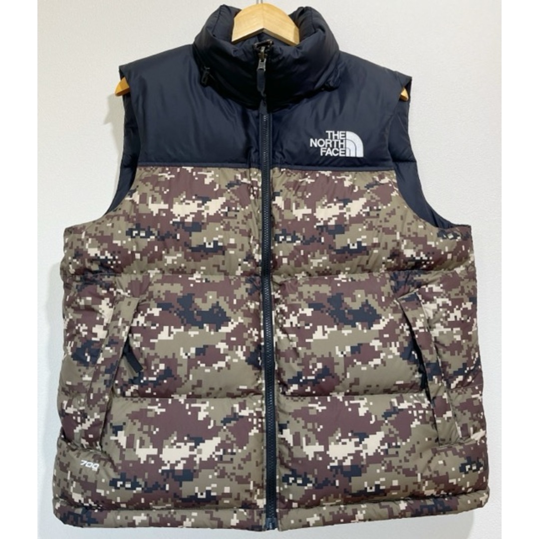 THE NORTH FACE(ザノースフェイス)のTHE NORTH FACE （ノースフェイス）NFOA3JQQ  RETRO NUPTSE VEST　デジタル　カモフラ　ヌプシベスト 【A31293-007】 メンズのジャケット/アウター(ダウンベスト)の商品写真