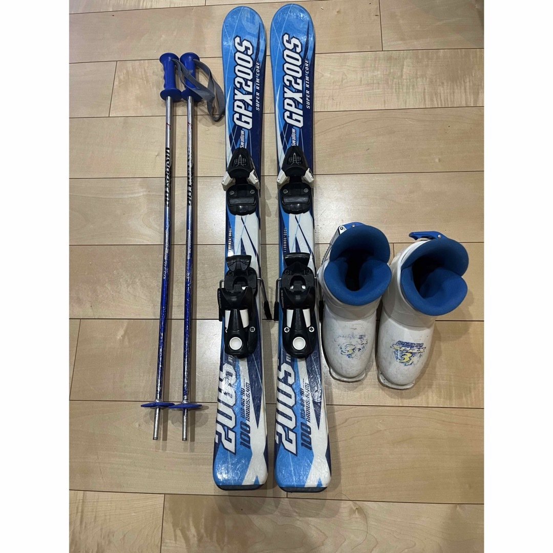 swallow スキー板100cmとブーツ19cmのセット 堅固 swallow スキー板100cmとブーツ19cmのセット 堅固