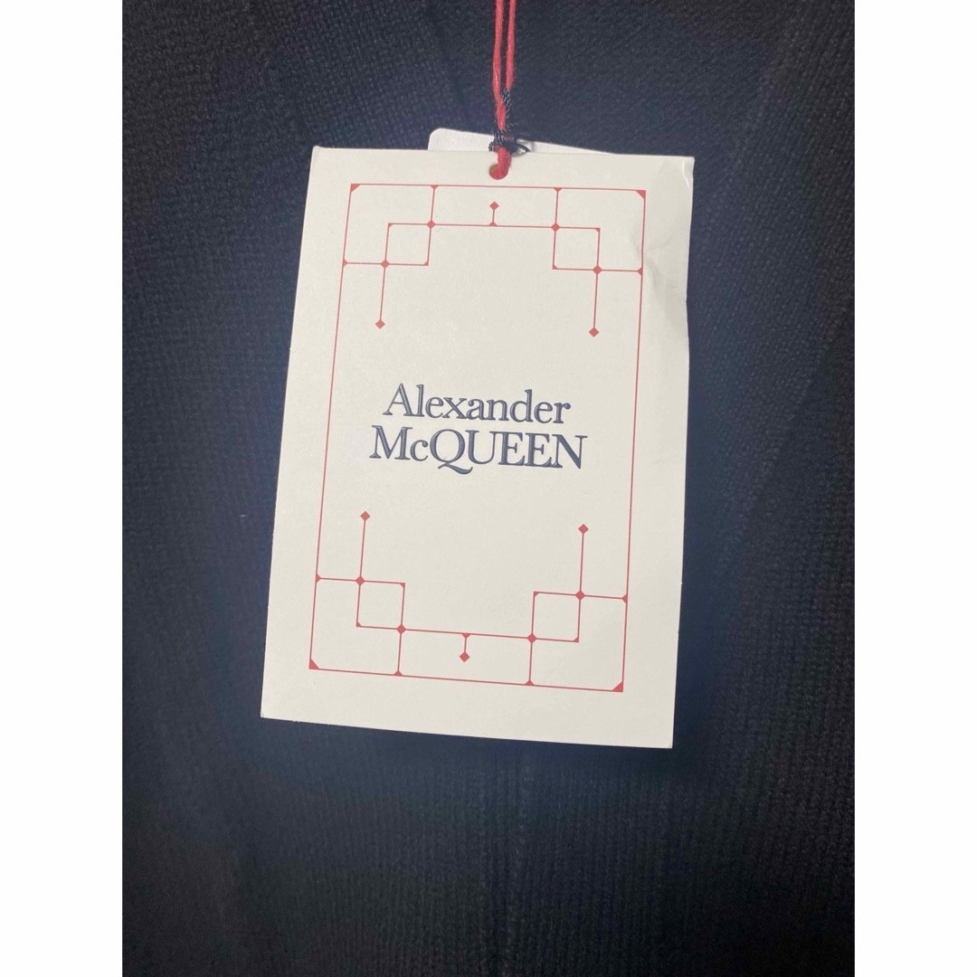 Alexander McQueen(アレキサンダーマックイーン)のALEXANDER MCQUEEN カットアウト カーディガン メンズのトップス(カーディガン)の商品写真