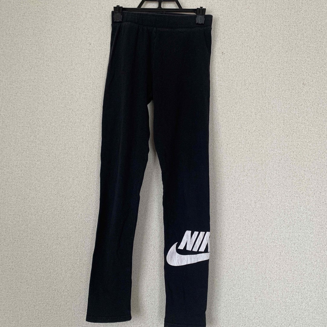 NIKE(ナイキ)のNIKEスパッツ★値下げ★ キッズ/ベビー/マタニティのキッズ服女の子用(90cm~)(パンツ/スパッツ)の商品写真