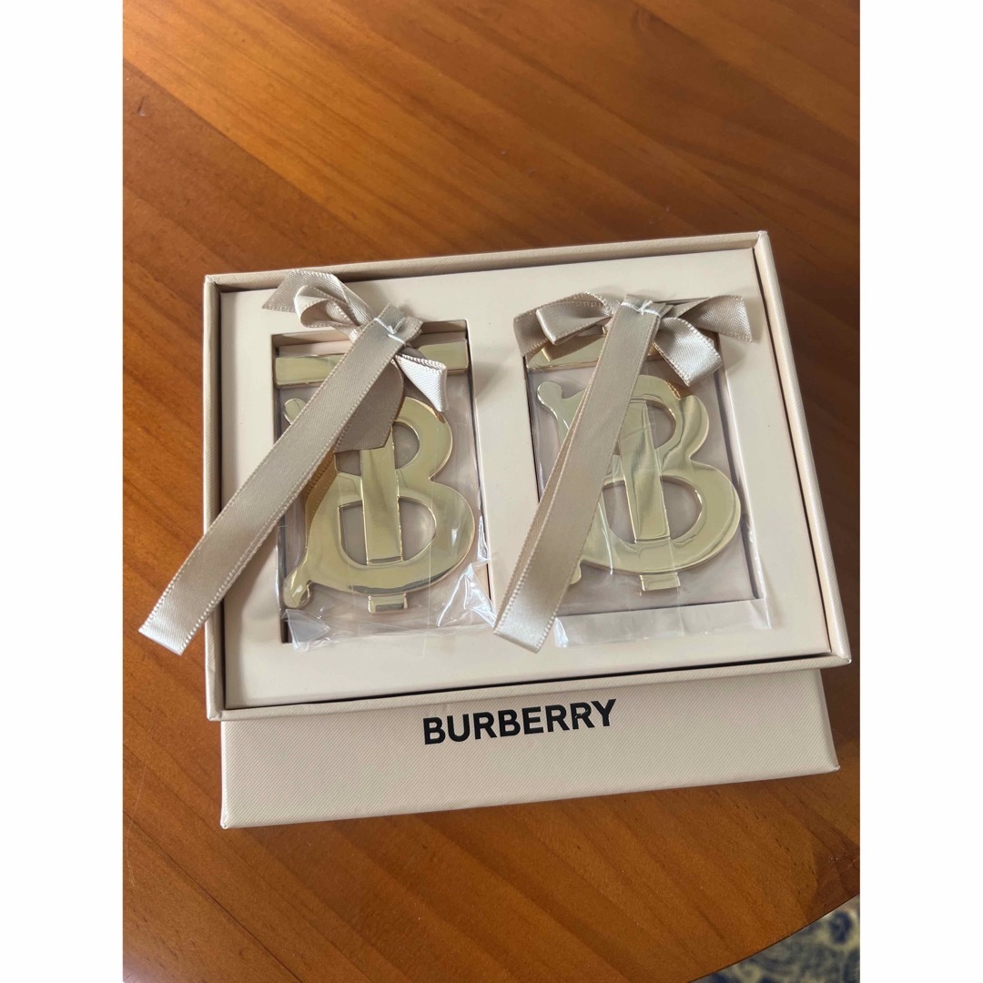 BURBERRY(バーバリー)のバーバリー　オーナメント　ノベルティ レディースのアクセサリー(チャーム)の商品写真