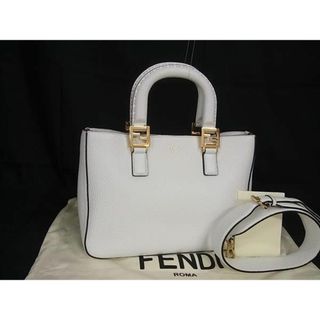 フェンディ ハンドバッグ（ホワイト/白色系）の通販 200点以上 | FENDI 