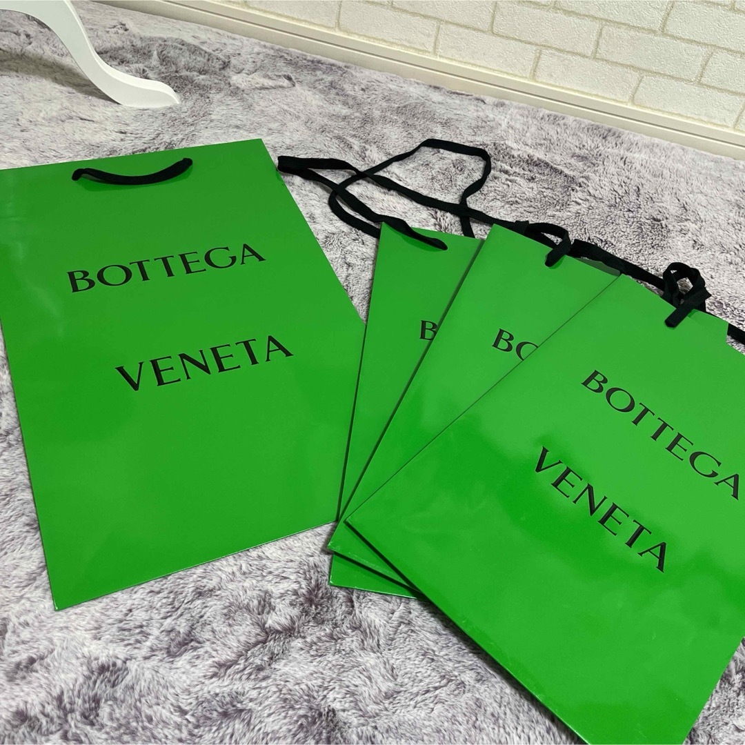 Bottega Veneta(ボッテガヴェネタ)のボッテガヴェネタ 正規 ショッパー  レディースのバッグ(ショップ袋)の商品写真