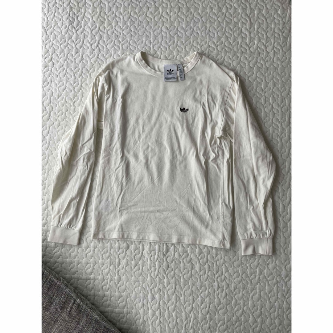 Originals（adidas）(オリジナルス)のアディダスオリジナルス　ロンT 長袖 メンズのトップス(Tシャツ/カットソー(七分/長袖))の商品写真