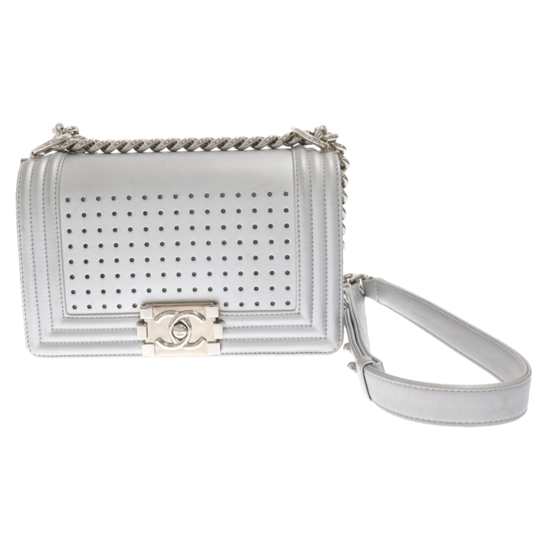 CHANEL - CHANEL シャネル LED ボーイシャネル メタリックカーフ CHANEL - CHANEL シャネル LED ボーイシャネル メタリックカーフ