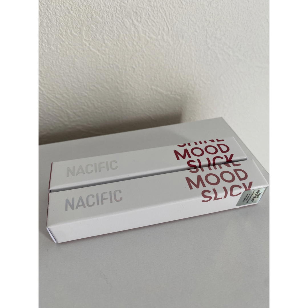NACIFIC シャインムードスリック　2本セット コスメ/美容のベースメイク/化粧品(リップグロス)の商品写真