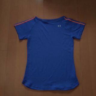 アンダーアーマー(UNDER ARMOUR)の美品☆アンダーアーマーTシャツ(ウェア)