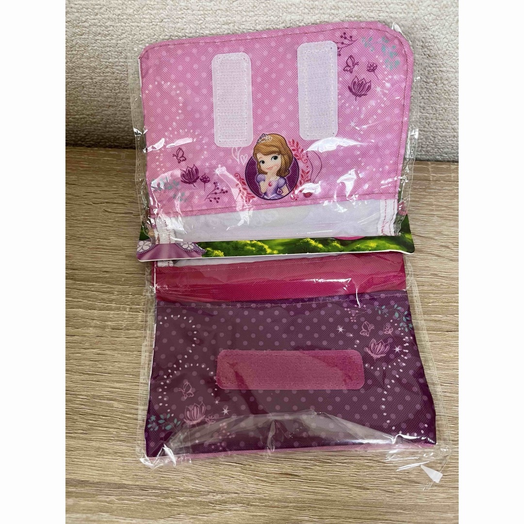 Disney(ディズニー)のソフィアおでかけポケット新品 キッズ/ベビー/マタニティのこども用バッグ(ポシェット)の商品写真