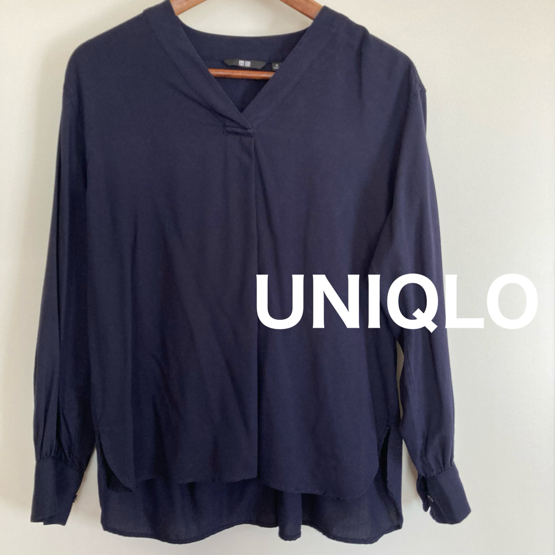 UNIQLO(ユニクロ)のUNIQLO ユニクロ シャーリングドレープシャツ ネイビー レディースのトップス(シャツ/ブラウス(長袖/七分))の商品写真