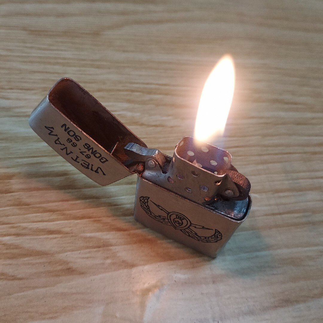 ZIPPO(ジッポー)のZIPPO VIETNAM メンズのファッション小物(タバコグッズ)の商品写真