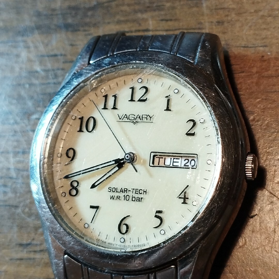 CITIZEN(シチズン)のAD35　シチズン・バガリー　ソーラー時計　稼働品　曜日・日付　全面蓄光 メンズの時計(腕時計(アナログ))の商品写真