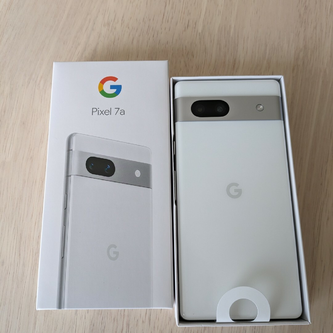 Google Pixel(グーグルピクセル)のGoogle Pixel 7a 128GB Snow スマホ/家電/カメラのスマートフォン/携帯電話(スマートフォン本体)の商品写真