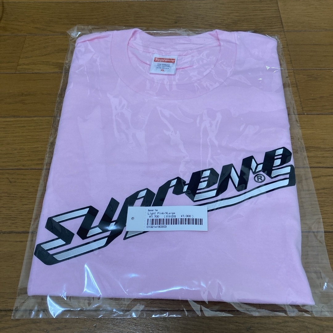 Supreme(シュプリーム)の23FW Supreme Banner Tee Light Pink XL メンズのトップス(Tシャツ/カットソー(半袖/袖なし))の商品写真