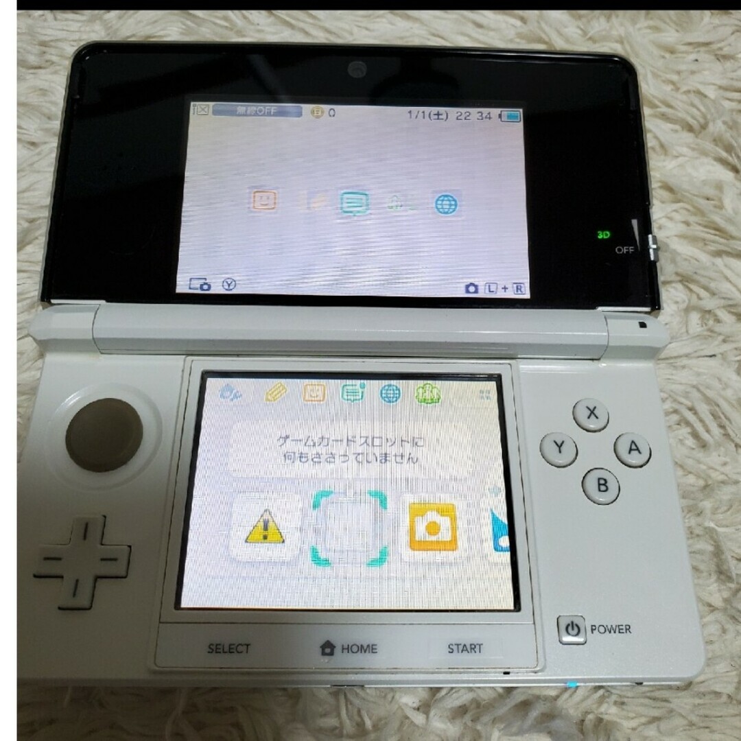 ニンテンドー3DS(ニンテンドー3DS)の3DS　本体　ホワイト　ジャンク品 エンタメ/ホビーのゲームソフト/ゲーム機本体(携帯用ゲーム機本体)の商品写真