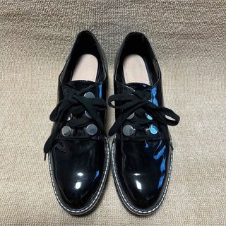 ザラ(ZARA)の【人気】ZARA.厚底ブラックシューズ(その他)