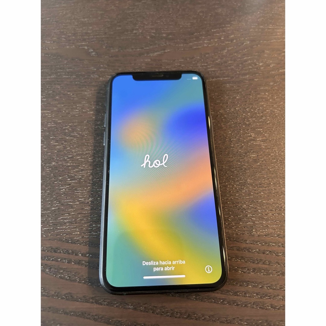 Apple(アップル)の値下げしました！美品iPhone11pro 64G ミッドナイトグリーン スマホ/家電/カメラのスマートフォン/携帯電話(スマートフォン本体)の商品写真