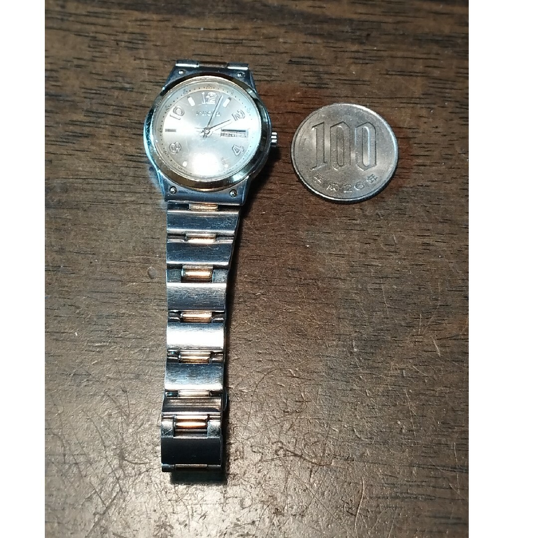 CITIZEN(シチズン)のAD37　シチズン・ウィッカ　ソーラー時計　稼働品　曜日・日付つき レディースのファッション小物(腕時計)の商品写真