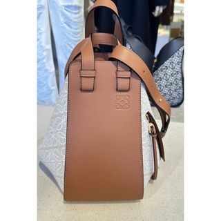 ロエベ(LOEWE)のロエベハンモックスモールバッグ✨三日間限定価格❗️(ショルダーバッグ)