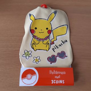 スリーコインズ(3COINS)の3COINS　ピカチュウポーチ(新品、未使用)(キャラクターグッズ)