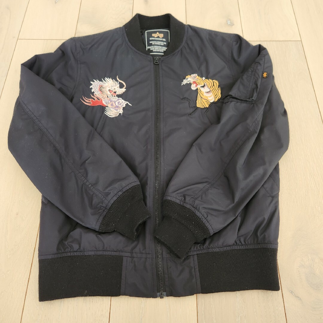 ALPHA INDUSTRIES(アルファインダストリーズ)のアルファインダストリーズ MA-1ジャケット メンズのジャケット/アウター(フライトジャケット)の商品写真