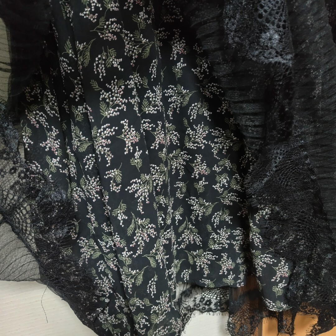 しまむら(シマムラ)のぽっちゃりアラサーHina レースチュールスカート 3L レディースのスカート(ロングスカート)の商品写真