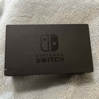 ニンテンドースイッチ(Nintendo Switch)のswitch ドッグ本体のみ(家庭用ゲーム機本体)
