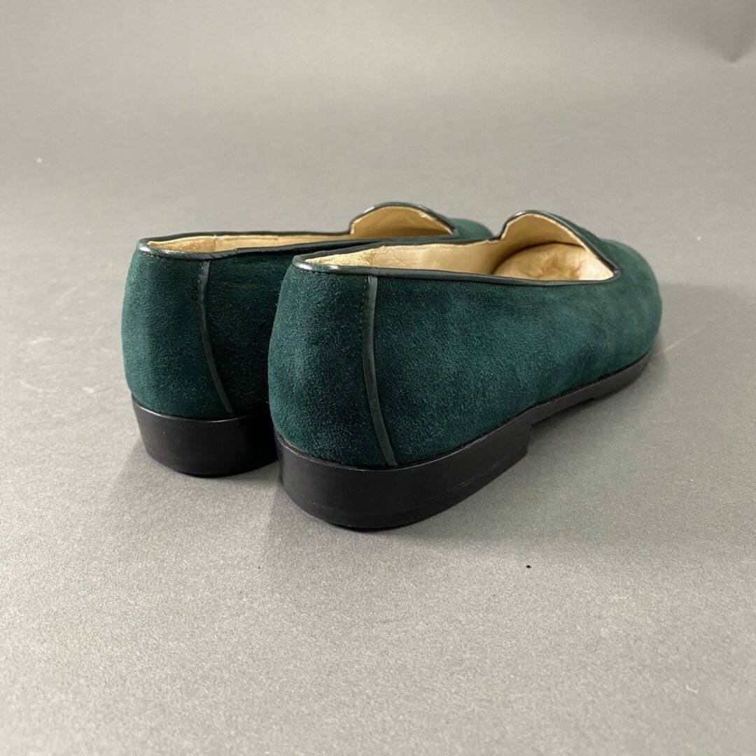 CHANEL(シャネル)の2b24 イタリア製 CHANEL シャネル フラットパンプス フラットシューズ 34 1/2 グリーン スエード ココマーク レディース 靴 女性用 レディースの靴/シューズ(ハイヒール/パンプス)の商品写真