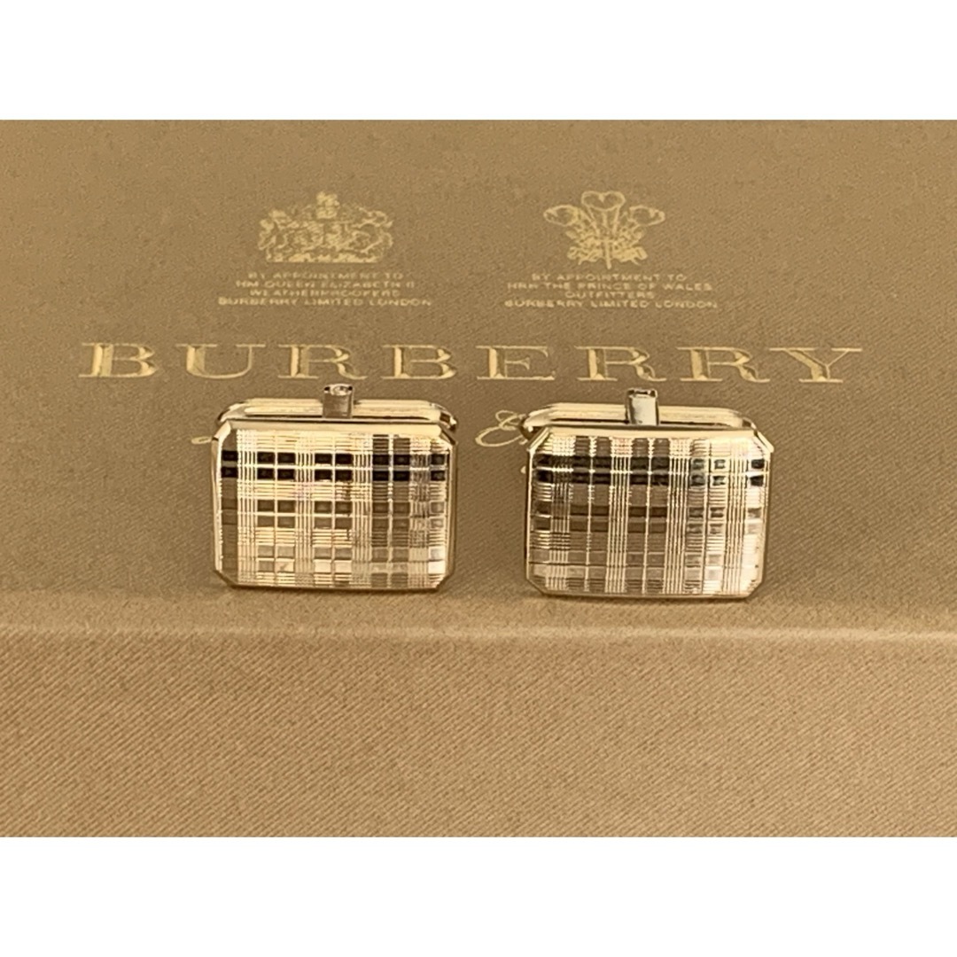 BURBERRY(バーバリー)のBurberrys スターリングシルバー製カフリンクス※付属品無し メンズのファッション小物(カフリンクス)の商品写真