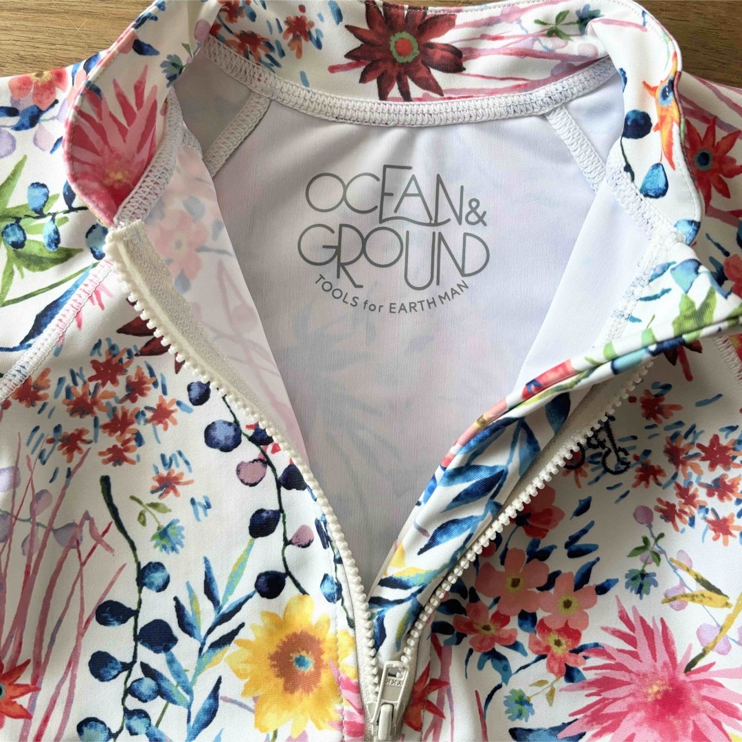 OCEAN&GROUND(オーシャンアンドグラウンド)のOCEAN&GROUND ラッシュガード サイズ80 キッズ/ベビー/マタニティのキッズ服女の子用(90cm~)(下着)の商品写真