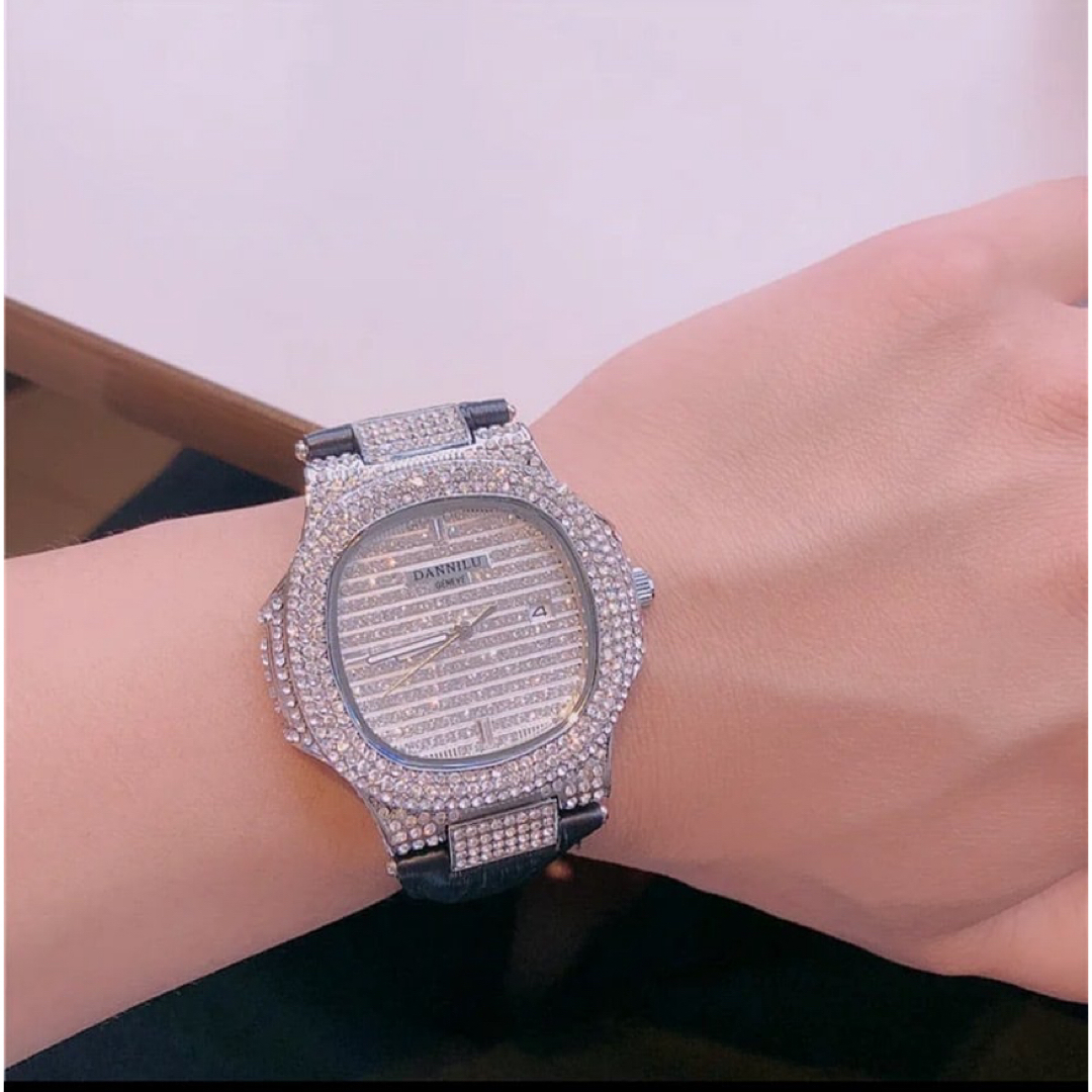 かわいい　かっこいい　光沢　腕時計 メンズの時計(腕時計(アナログ))の商品写真