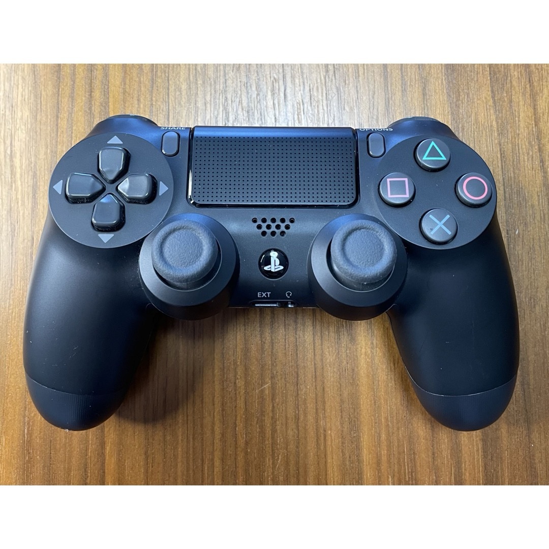 PlayStation(プレイステーション)のプレイステーション4 PS4 ps4 ブラック 黒 PlayStation4 エンタメ/ホビーのゲームソフト/ゲーム機本体(家庭用ゲーム機本体)の商品写真