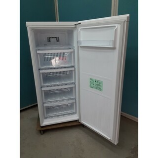 三菱 - 美品　三菱 コンパクト＆省エネ＆大容量 冷凍庫(ホワイト) MF-U12F