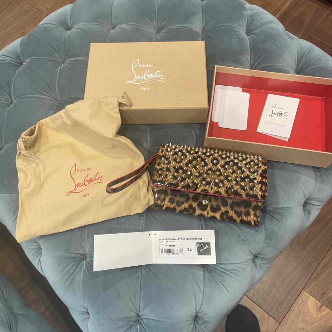 Christian Louboutin(クリスチャンルブタン)のクリスチャン　ルブタン レディースのファッション小物(財布)の商品写真