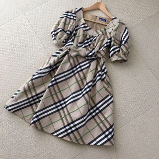 バーバリー(BURBERRY)の【美品】バーバリー チェックワンピ(ひざ丈ワンピース)