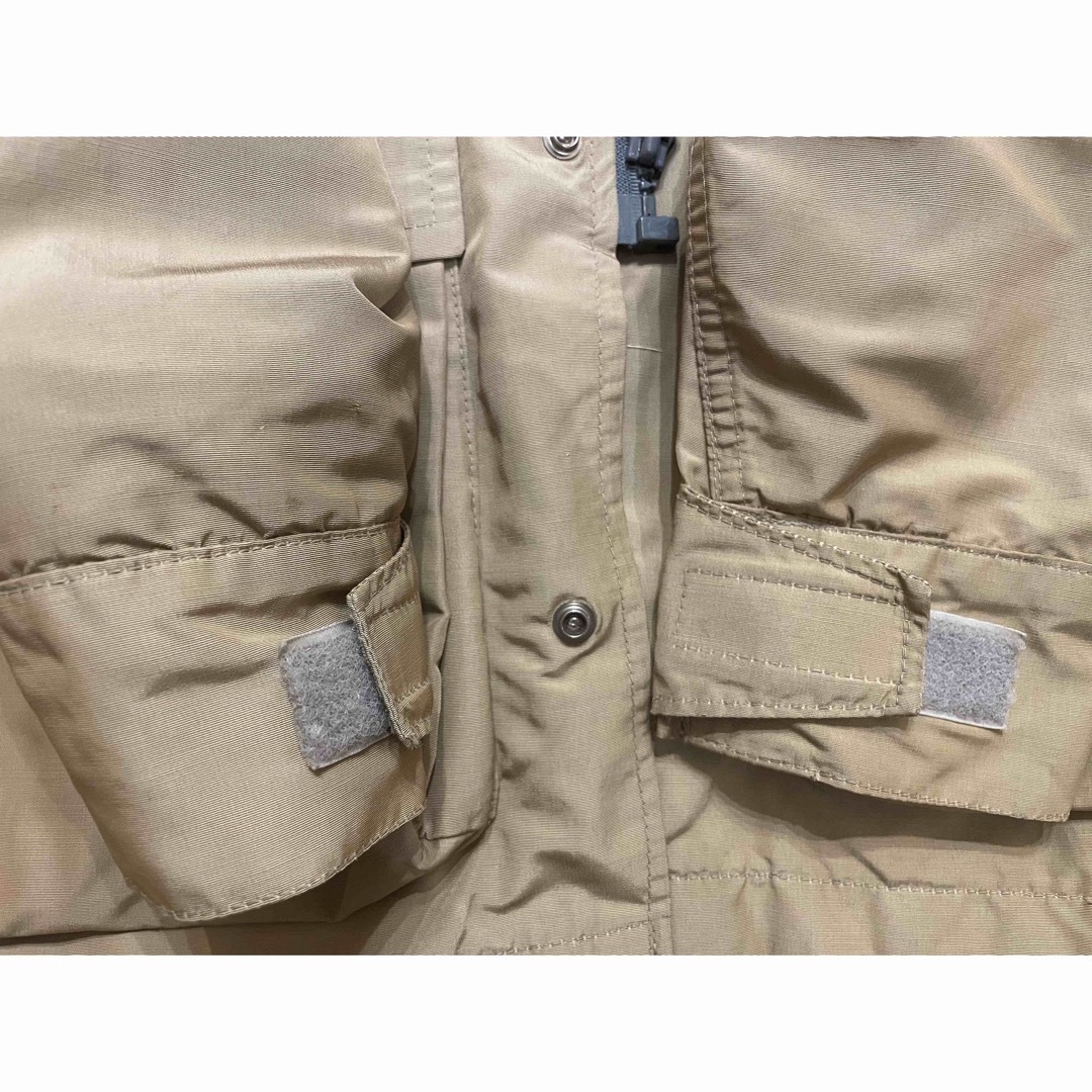 シェラデザイン マウンテンパーカ タン ロング丈 メンズのジャケット/アウター(マウンテンパーカー)の商品写真
