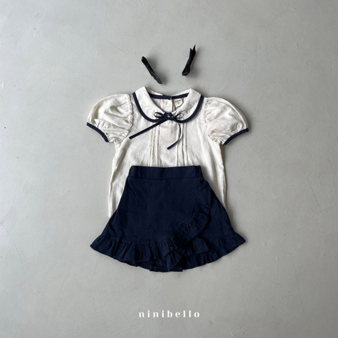 こども ビームス(コドモビームス)の韓国子供服 ninibello classic ブラウス ネイビー アイボリー キッズ/ベビー/マタニティのキッズ服女の子用(90cm~)(ブラウス)の商品写真