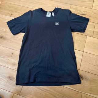 アディダス(adidas)のadidas Tシャツ　S(Tシャツ/カットソー(半袖/袖なし))