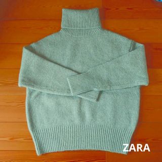 ザラ(ZARA)の【新品】ZARA　ハイネックニット(ニット/セーター)